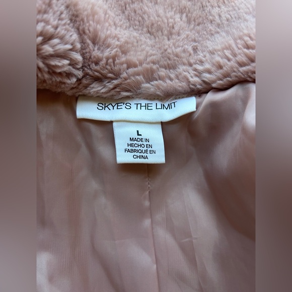 Skye's the Limit Plush Faux Fur Pink Jacket - Picture 5 of 8